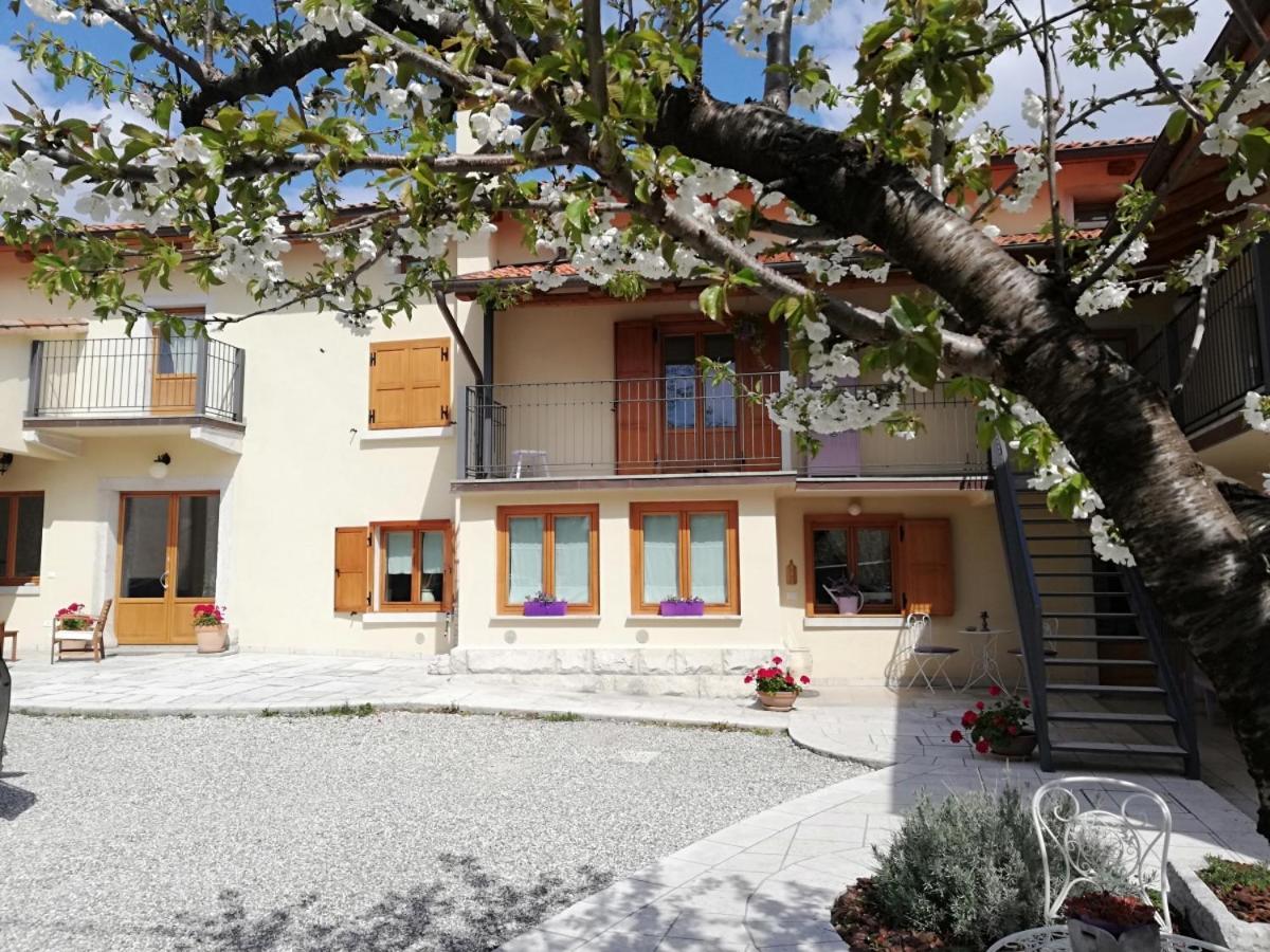 Borgo Grotta Gigante Bed & Breakfast Barbara מראה חיצוני תמונה