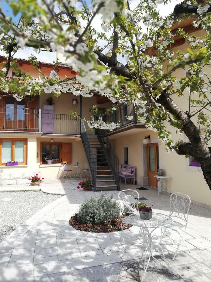 Borgo Grotta Gigante Bed & Breakfast Barbara מראה חיצוני תמונה