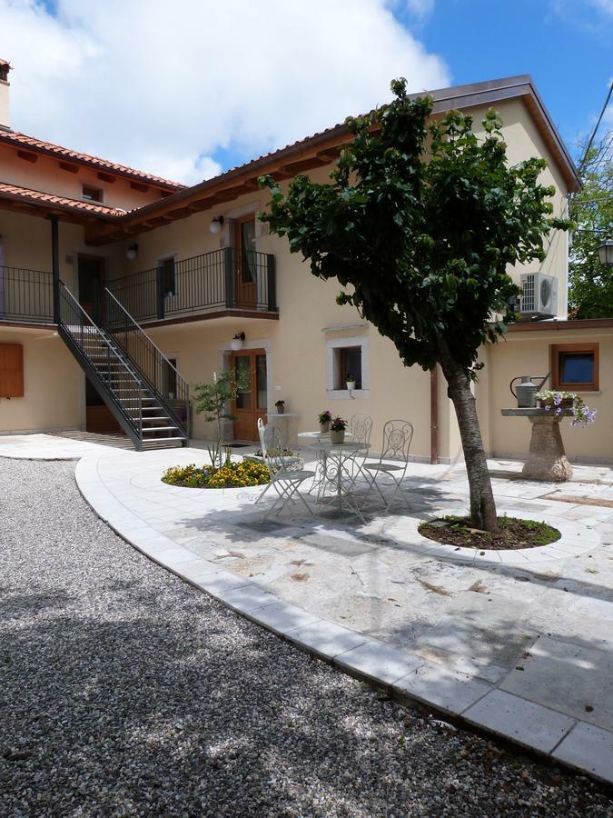 Borgo Grotta Gigante Bed & Breakfast Barbara מראה חיצוני תמונה